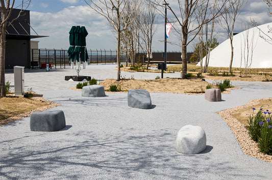 【4-10月開催】彫刻家・冨長敦也「Love Stone Project EXPO 2025」石磨きワークショップ参加者募集!