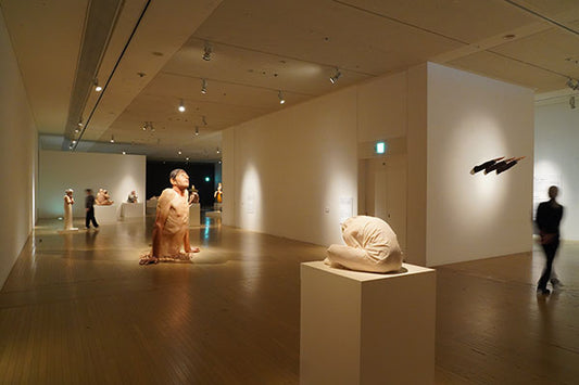 プログラム|リシェイプド・リアリティ:ハイパーリアリズム彫刻の50年