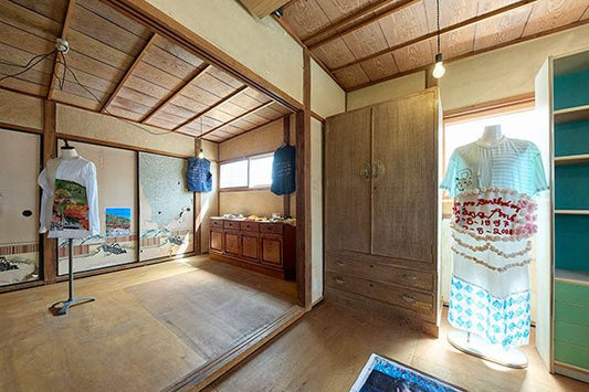 NISHINARI YOSHIO<br>（西尾美也＋kioku手芸館「たんす」）